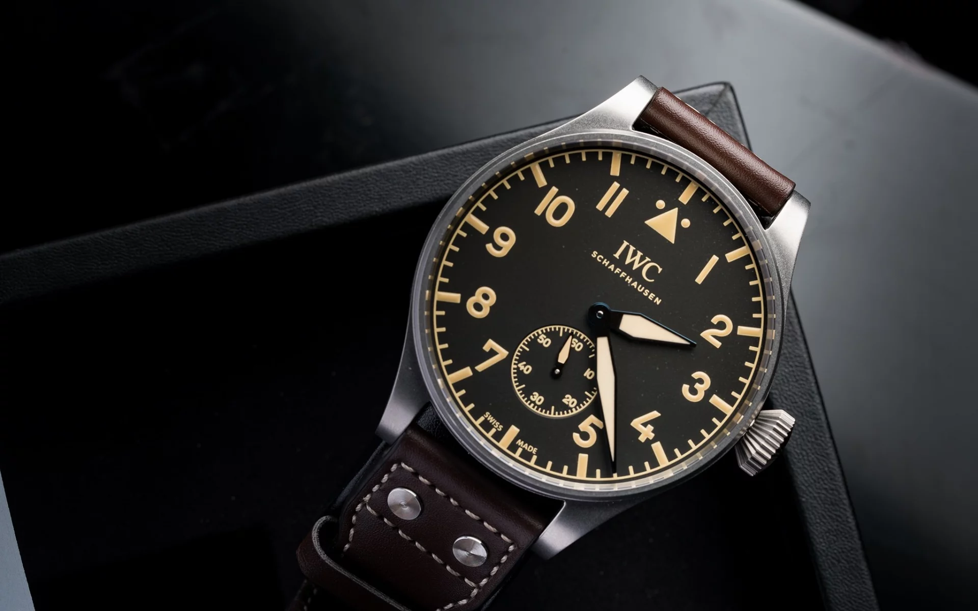 fashion, accessory, watch, analog watch, clock