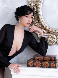 азиаты