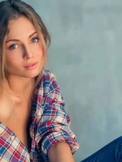 Девушка