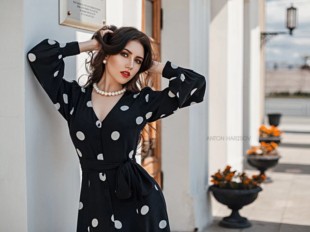 Девушка