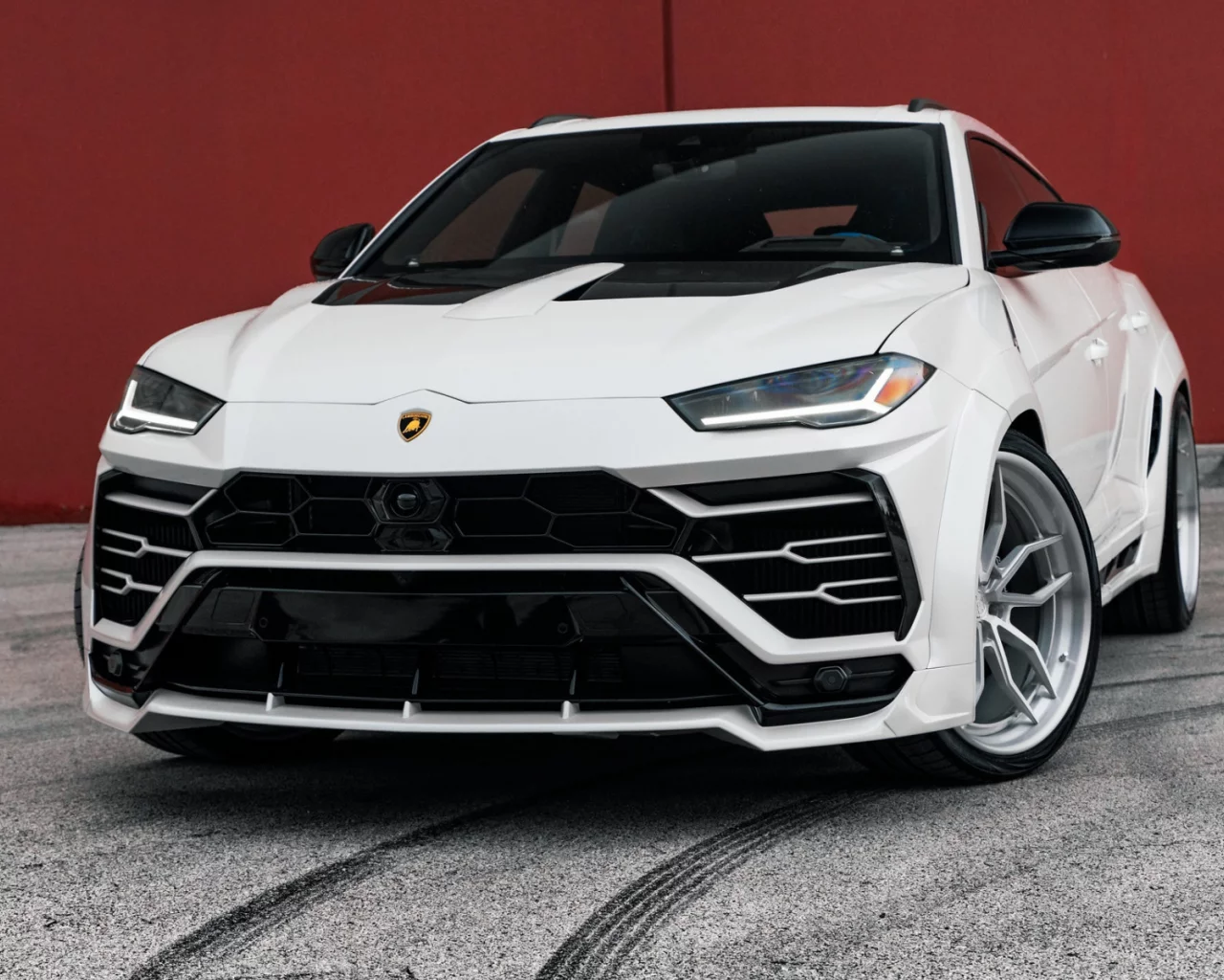 Автомобиль