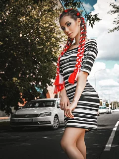 Девушка