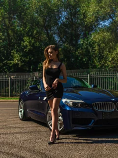авто с девушкой