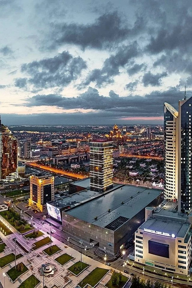 город