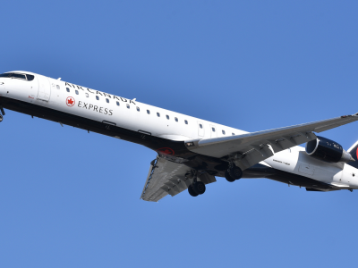 Air Canada Bombardier CRJ900