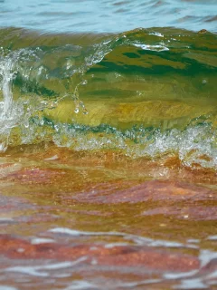 вода