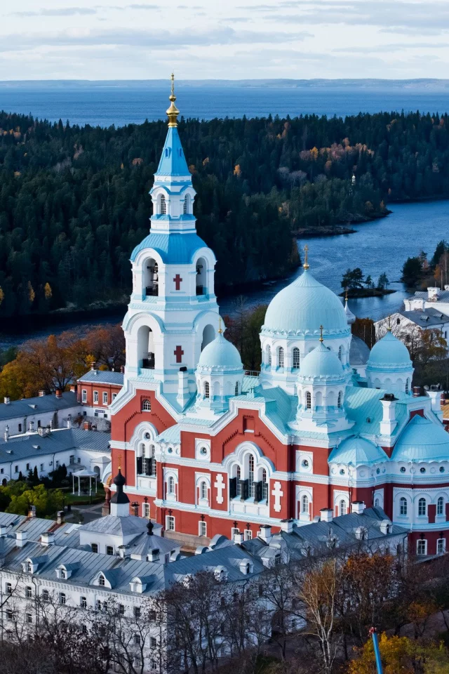 монастырь