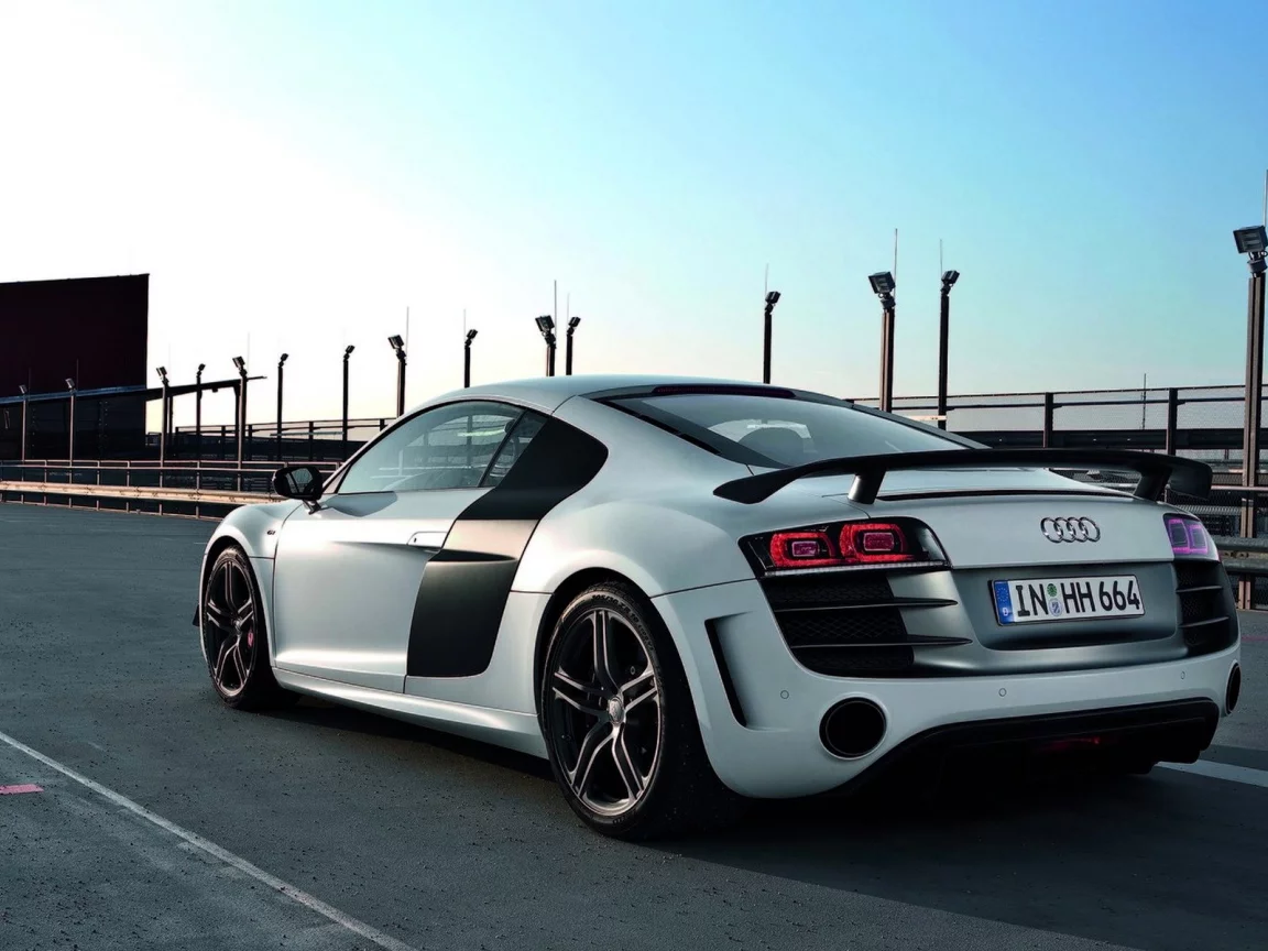 Audi R8 GT