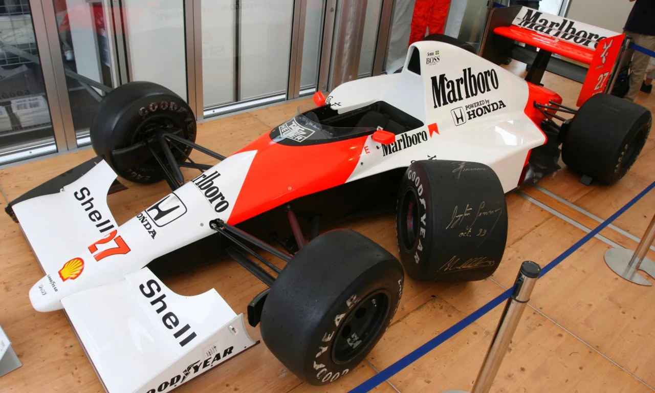 McLaren MP4/5
