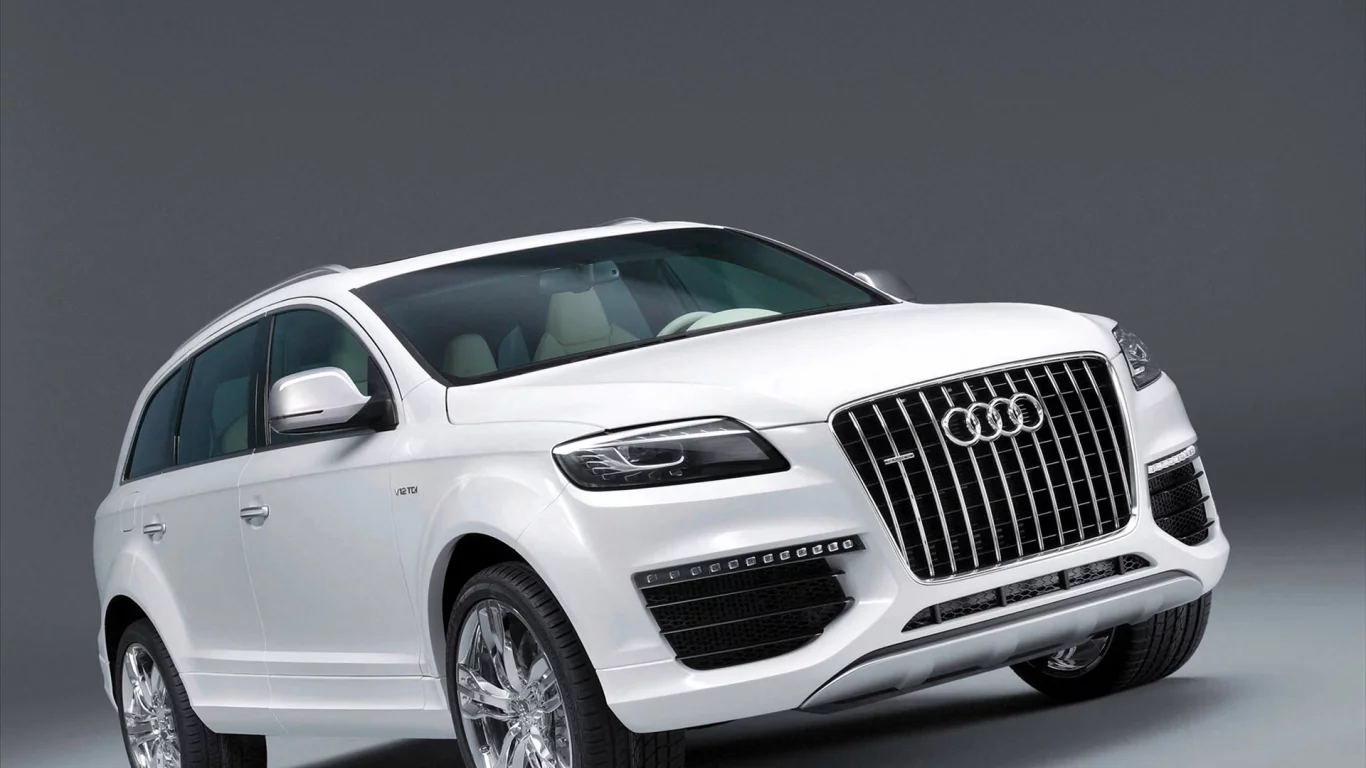 Audi Q7 V12