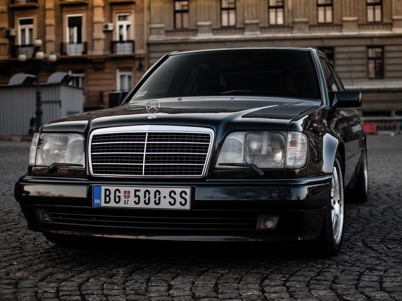 авто
