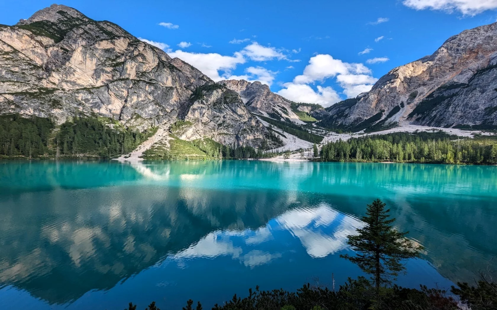 Lago di Braies, Dolomites, Italy