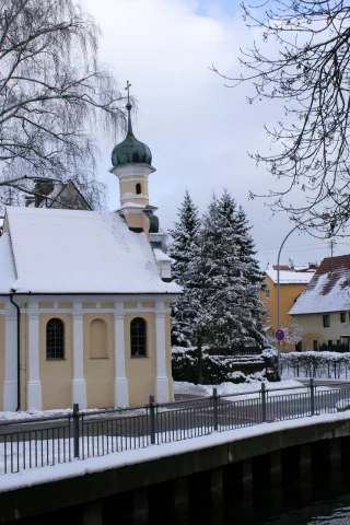 Храм