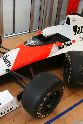 McLaren MP4/5