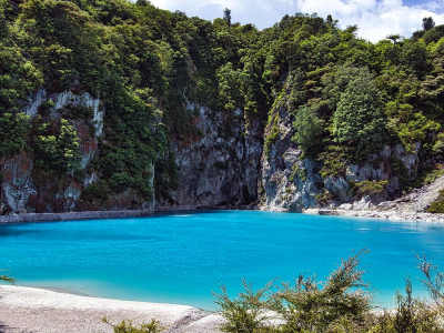 Inferno Crater Lake, Waimangu, New Zealand