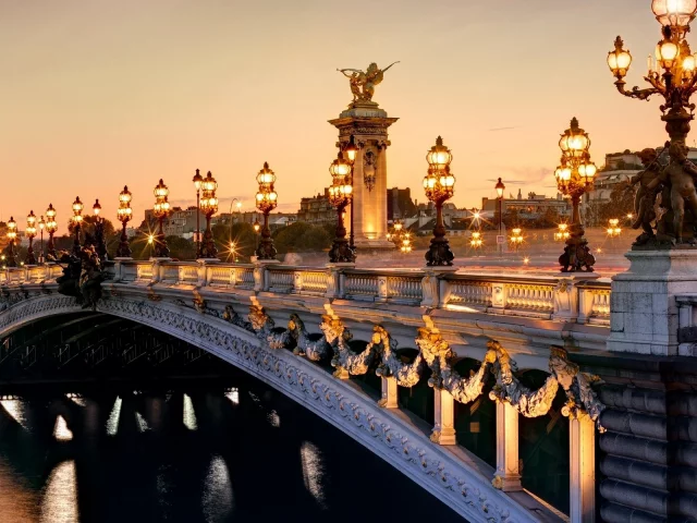 Мост Александра III, Париж