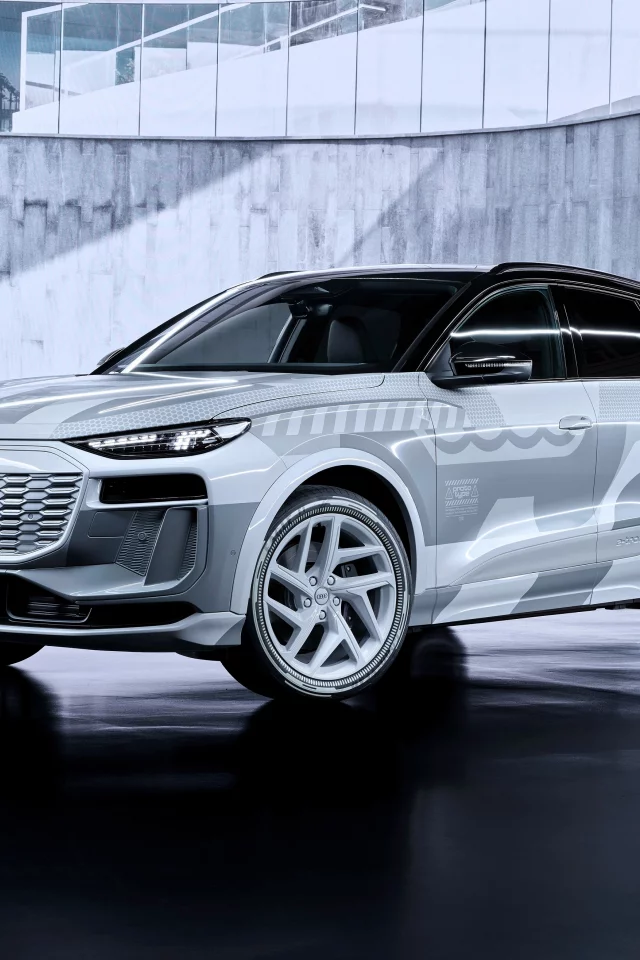 Audi Q6 E-Tron Prototype