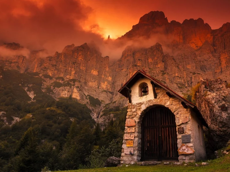 Lagazuoi in the Dolomite mountains