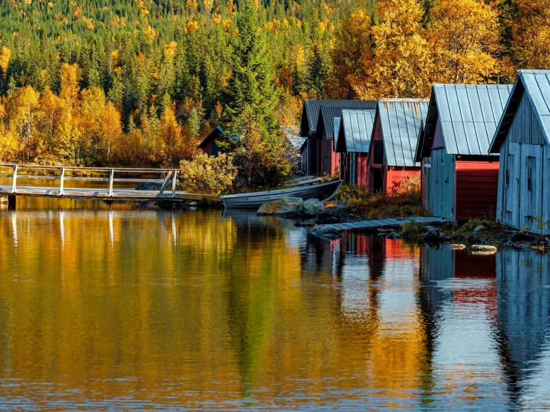 Осень на озере