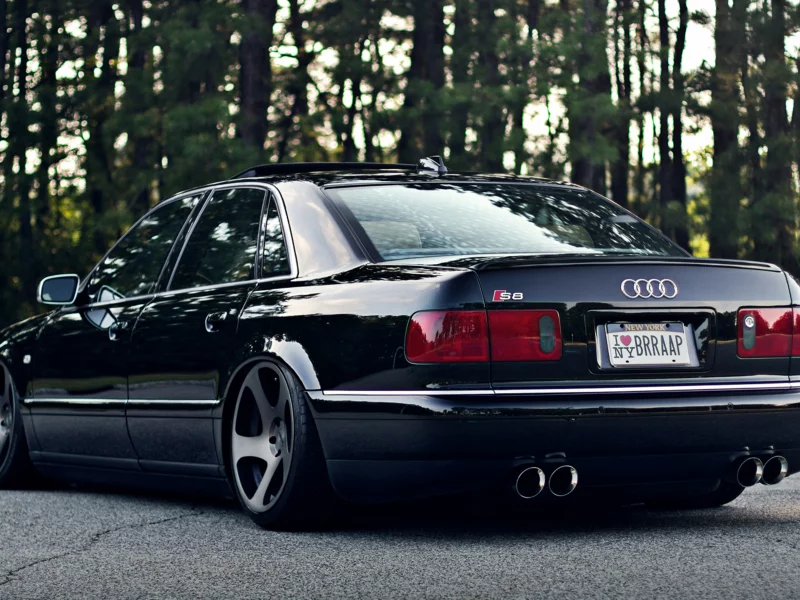 Audi S8