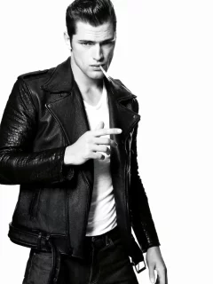 Sean OPry