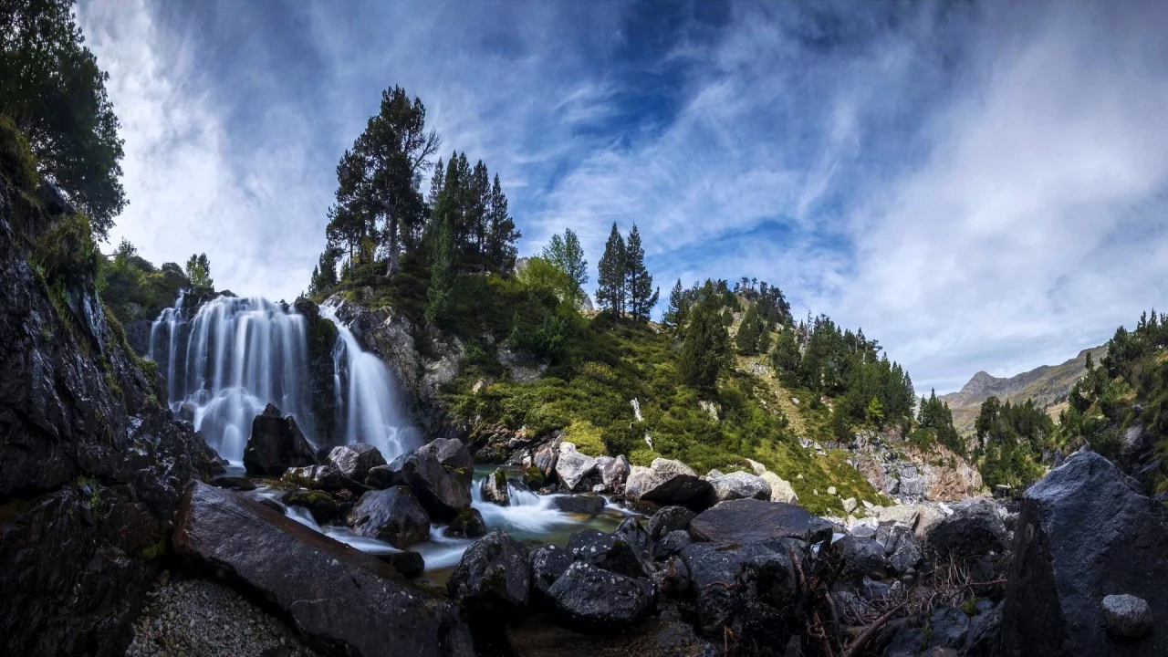 Aigualluts Waterfall, Aragon, Spain