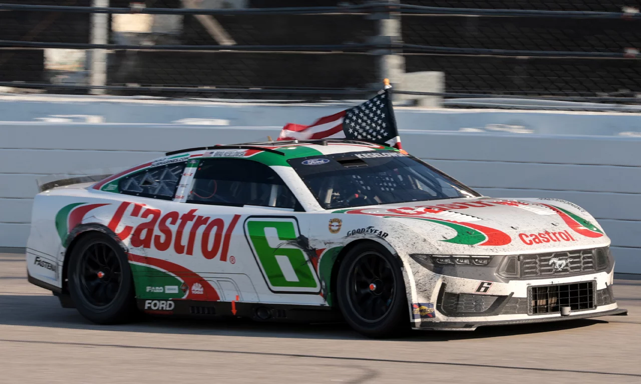 Nascar 2024. Castrol Livery. Keselowski's