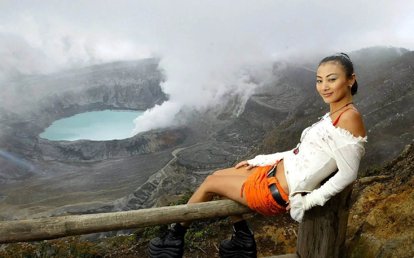 Bai Ling