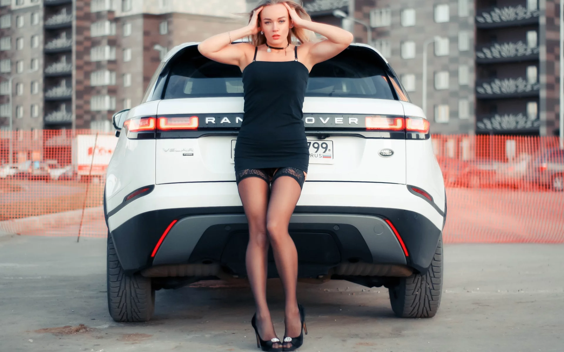 авто с девушкой
