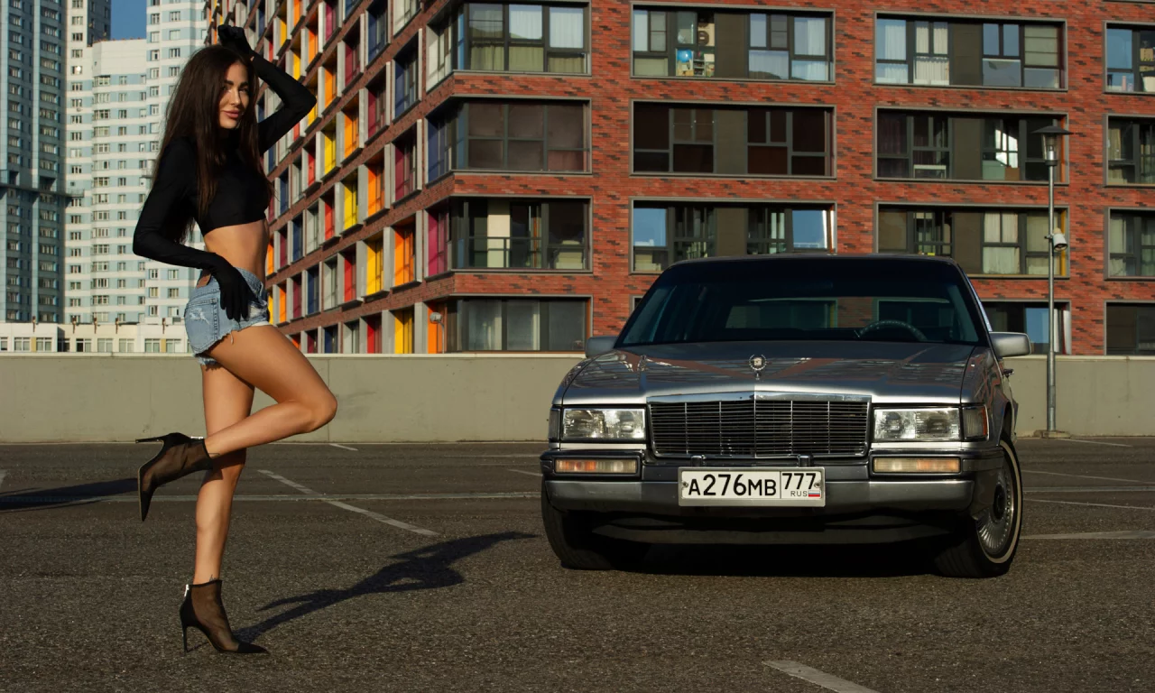 авто с девушкой