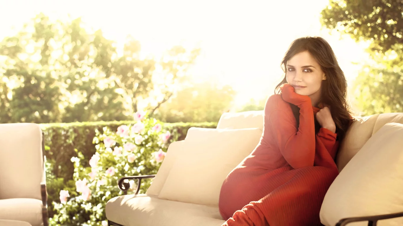 Katie Holmes