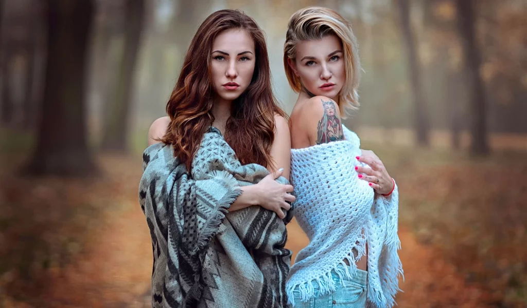 девушки