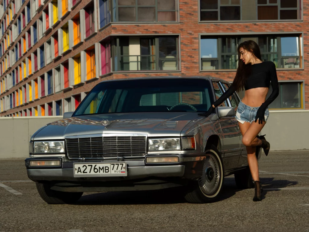 авто с девушкой