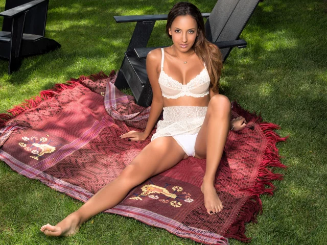 Arianna Varella